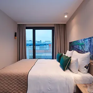 Leonardo West 4* Wenen